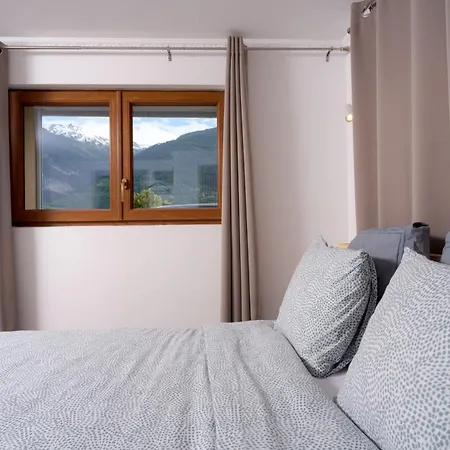 Maison Les Mesanges Guest house